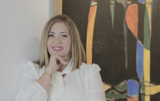 Profesora del RUM lanza guía para emprender con fe, esperanza y fervor