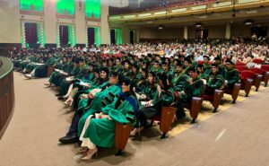 Escuela de Medicina UPR celebra su Ceremonia de Juramentación y Reconocimiento 2024