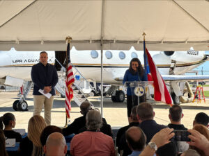 Dra. Sonia Rivera Gonzalez, rectora de la UPR Aguadilla, durante la conferencia de prensa celebrada en las afueras del Instituto de Aeronautica y Aeroespacial de Puerto Rico