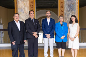 Dr. Rafael Marrero, Dr. Luis Ferrao, CPA Ismanuel Castro Sosa, Dra. Angélica Varela y CPA Carolina Cubero